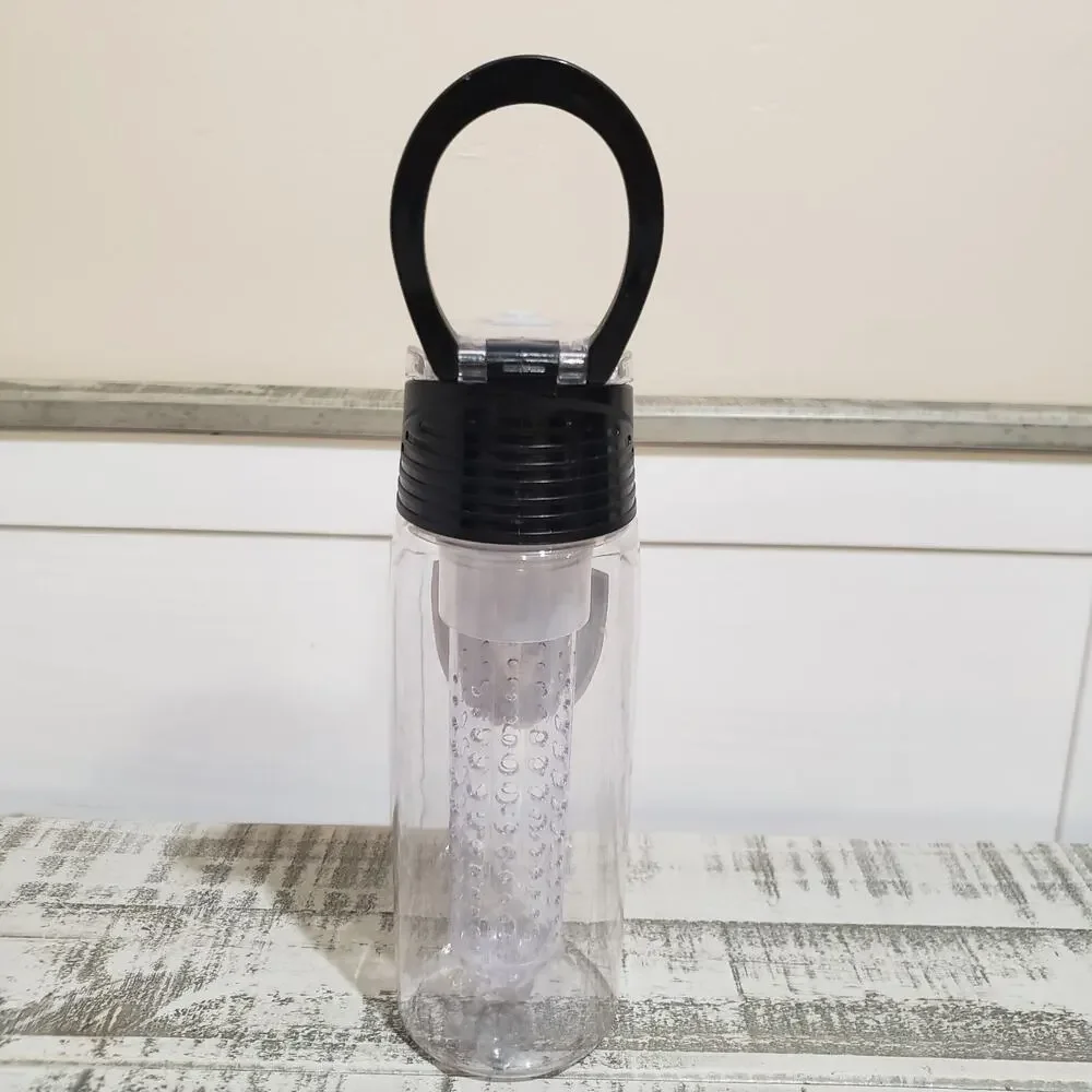 Las Vegas Raiders Water Bottle Fruit Infuser 20oz Duck House Plastic BPA Free